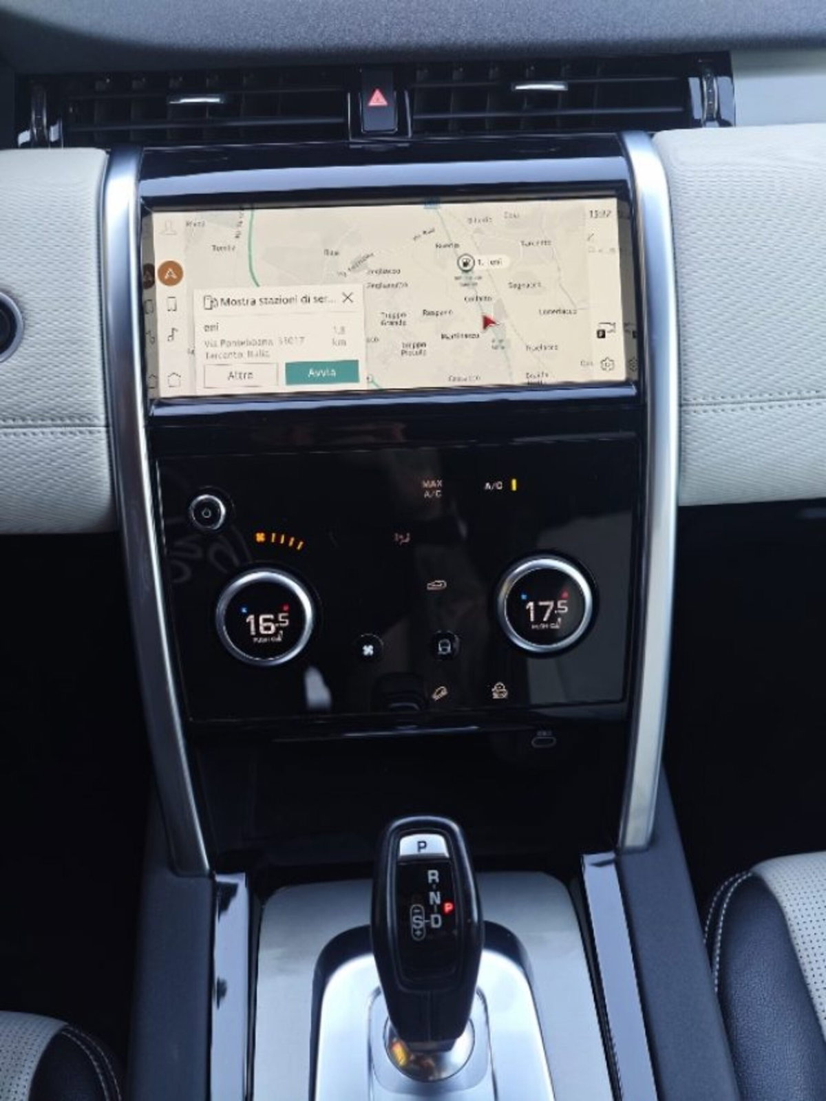 Land Rover Discovery Sport 2.0 TD4 204 CV AWD Auto R-Dynamic HSE (17)