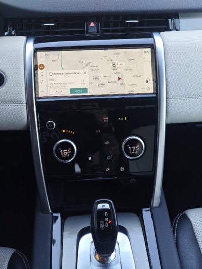 Land Rover Discovery Sport 2.0 TD4 204 CV AWD Auto R-Dynamic HSE (17)