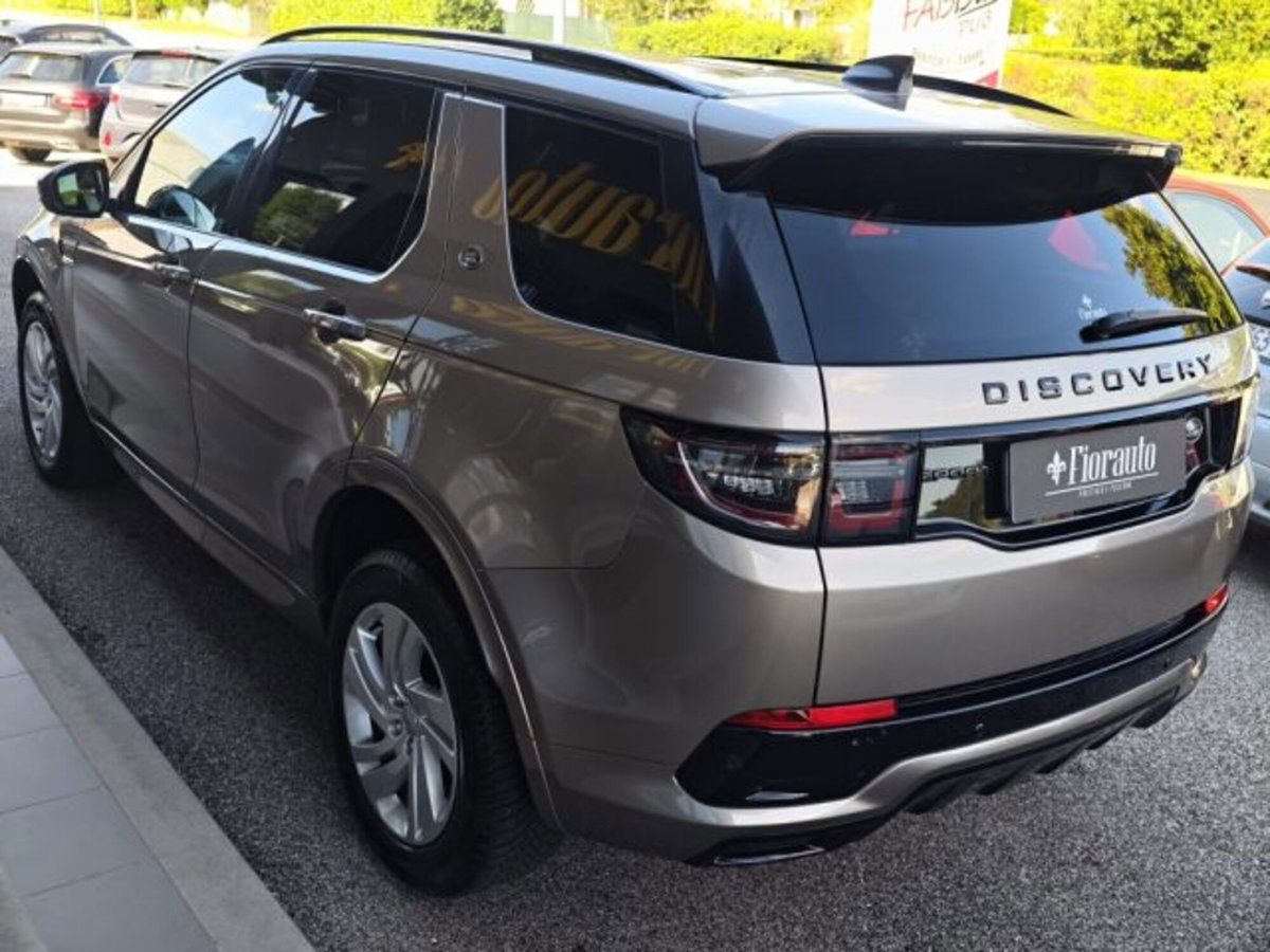 Land Rover Discovery Sport 2.0 TD4 204 CV AWD Auto R-Dynamic HSE (6)