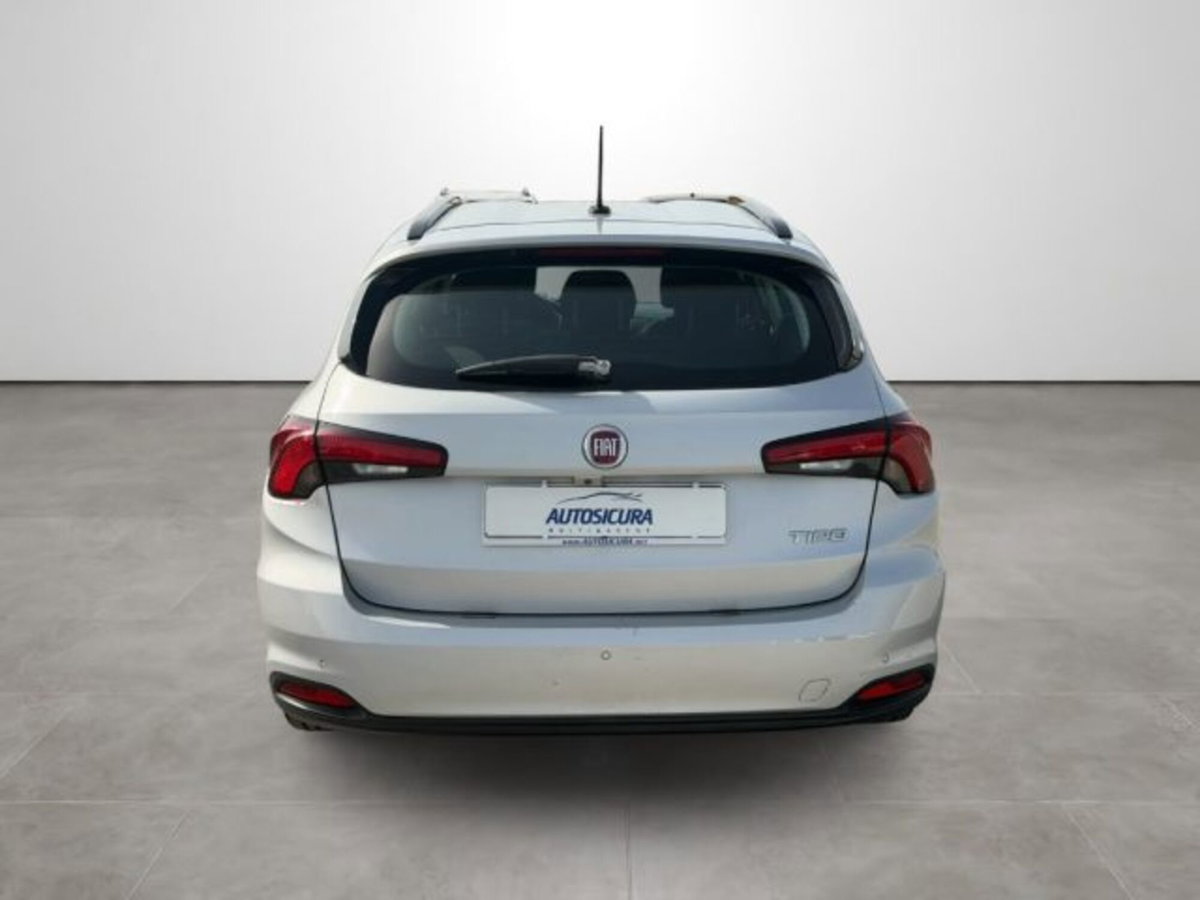 Fiat Tipo Station Wagon Tipo 1.6 Mjt S&S SW Lounge (5)