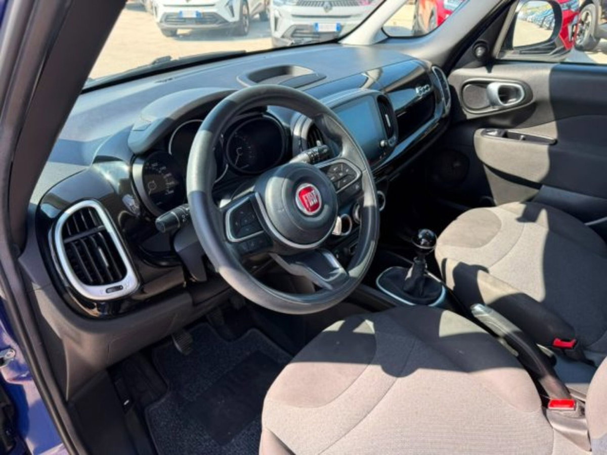 Fiat 500L 1.3 Multijet 95 CV Mirror (13)