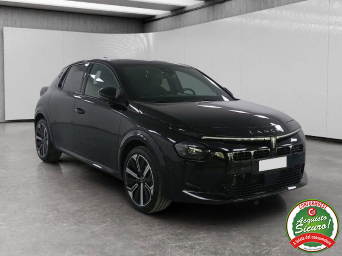 Lancia Ypsilon 1.2 mhev Edizione Limitata Cassina e-dct (3)