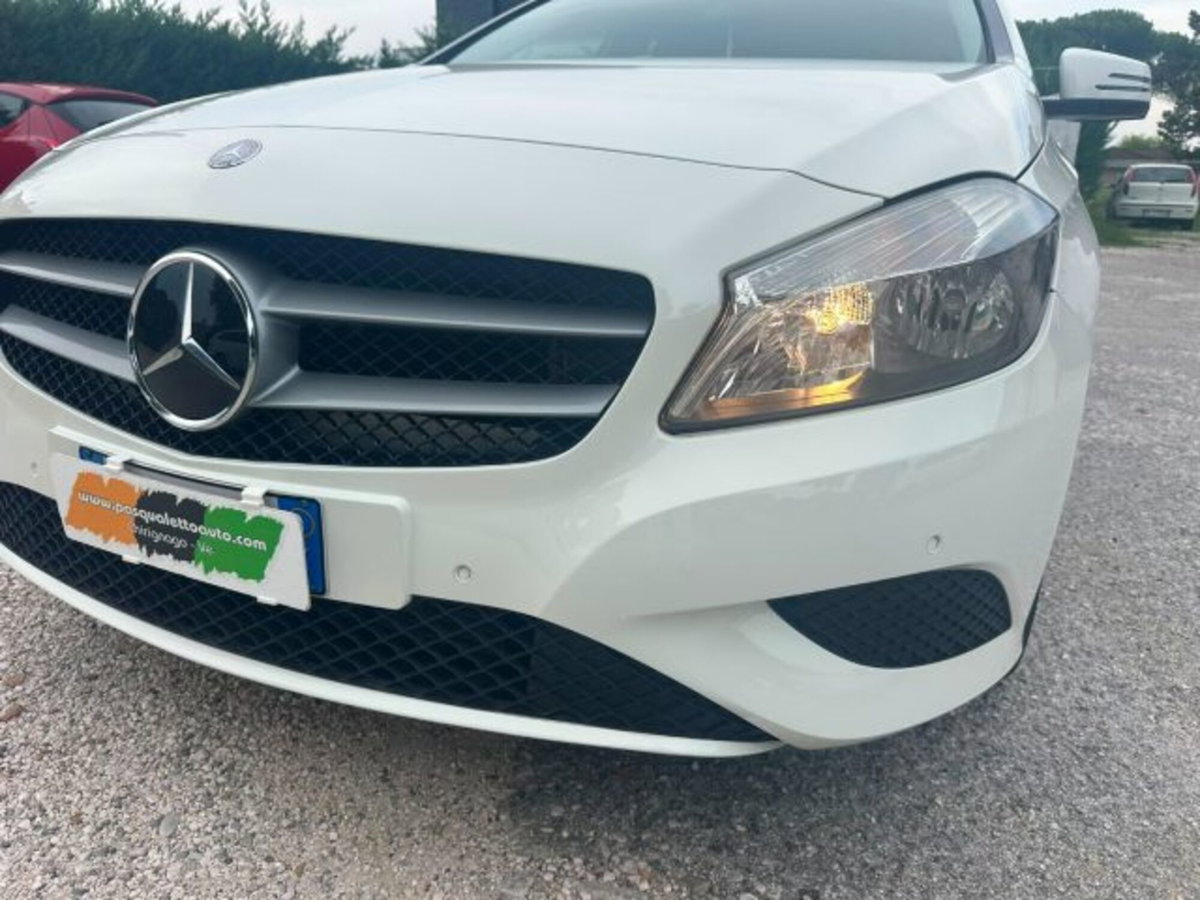 Mercedes-Benz Classe A 180 Executive (12)