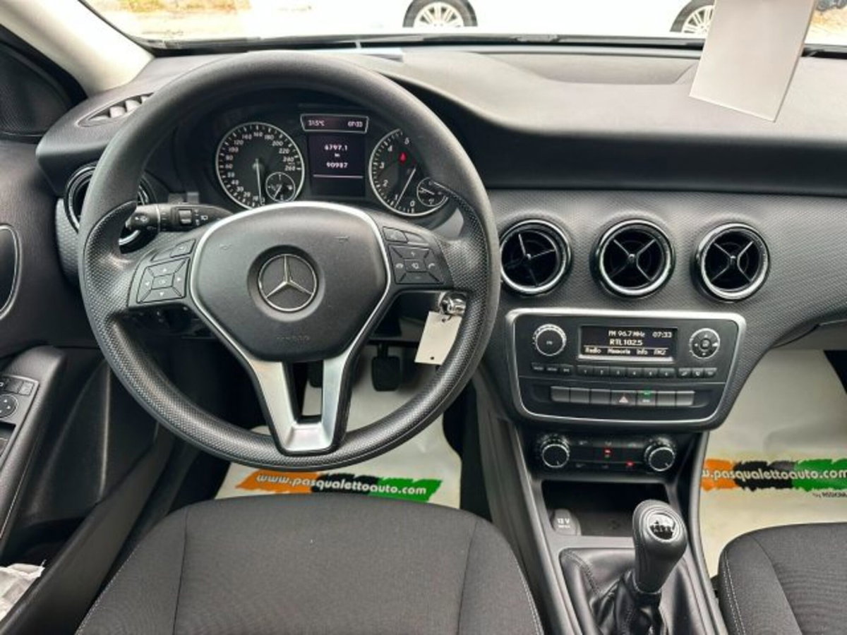 Mercedes-Benz Classe A 180 Executive (5)