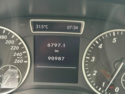 Mercedes-Benz Classe A 180 Executive (9)