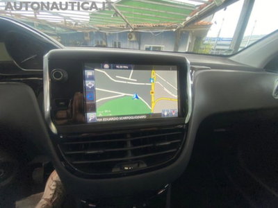 Peugeot 208 VTi 95 CV 5p. GPL Allure (14)