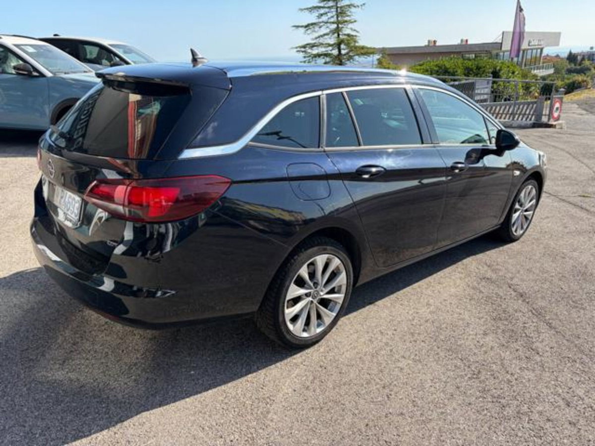 Opel Astra Station Wagon 1.6 CDTi 136CV aut. Sports Innovation (7)