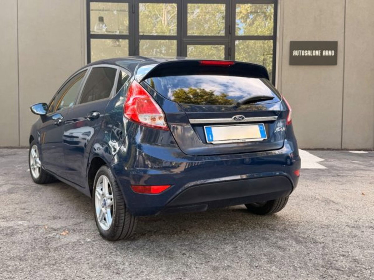 Ford Fiesta 1.4 5 porte Bz.- GPL Titanium (5)