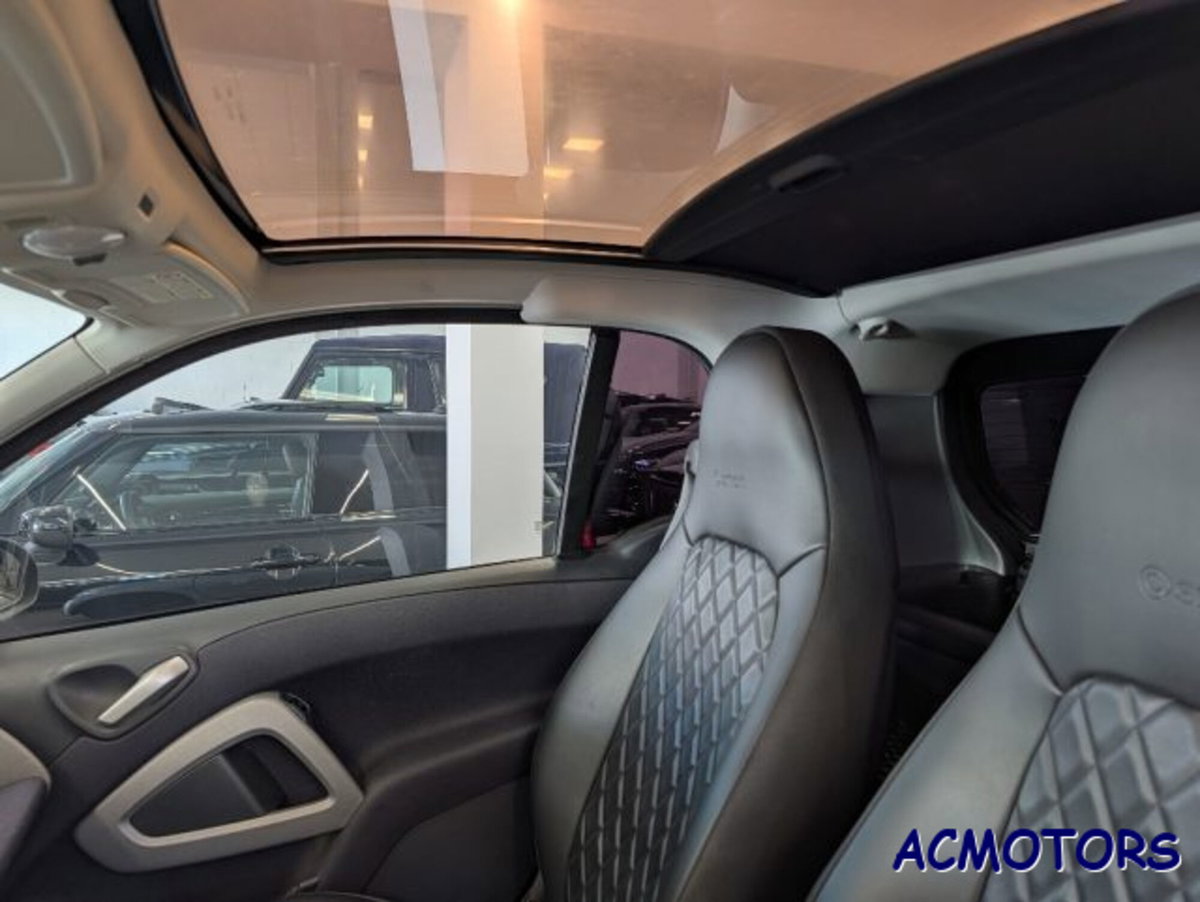 smart Fortwo 1000 52 kW MHD coupé pulse (15)