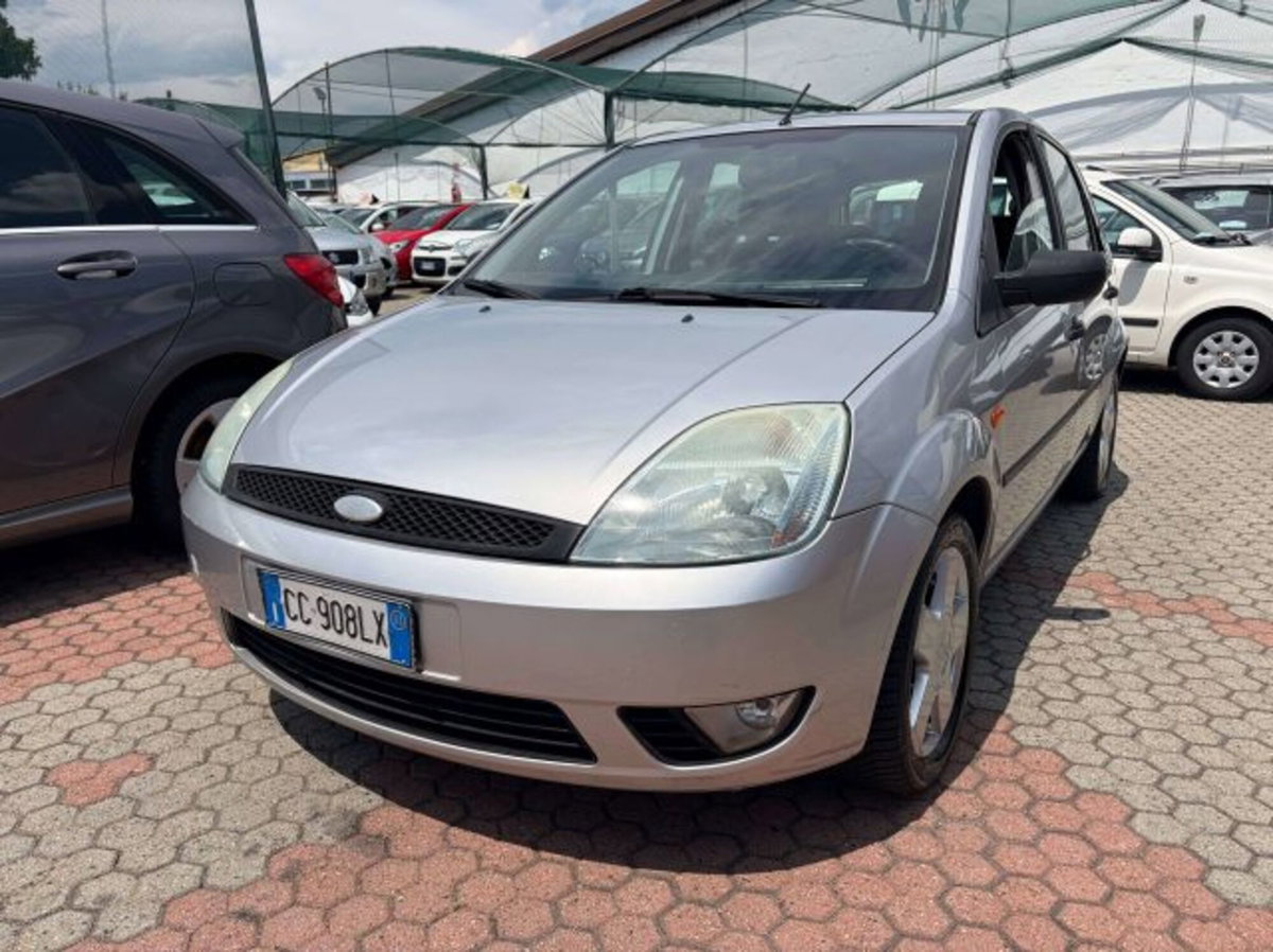 Ford Fiesta 1.2 16V 5p. Ghia