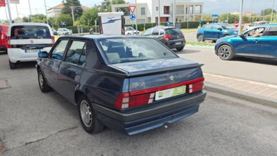 Alfa Romeo 75 1.6 (3)