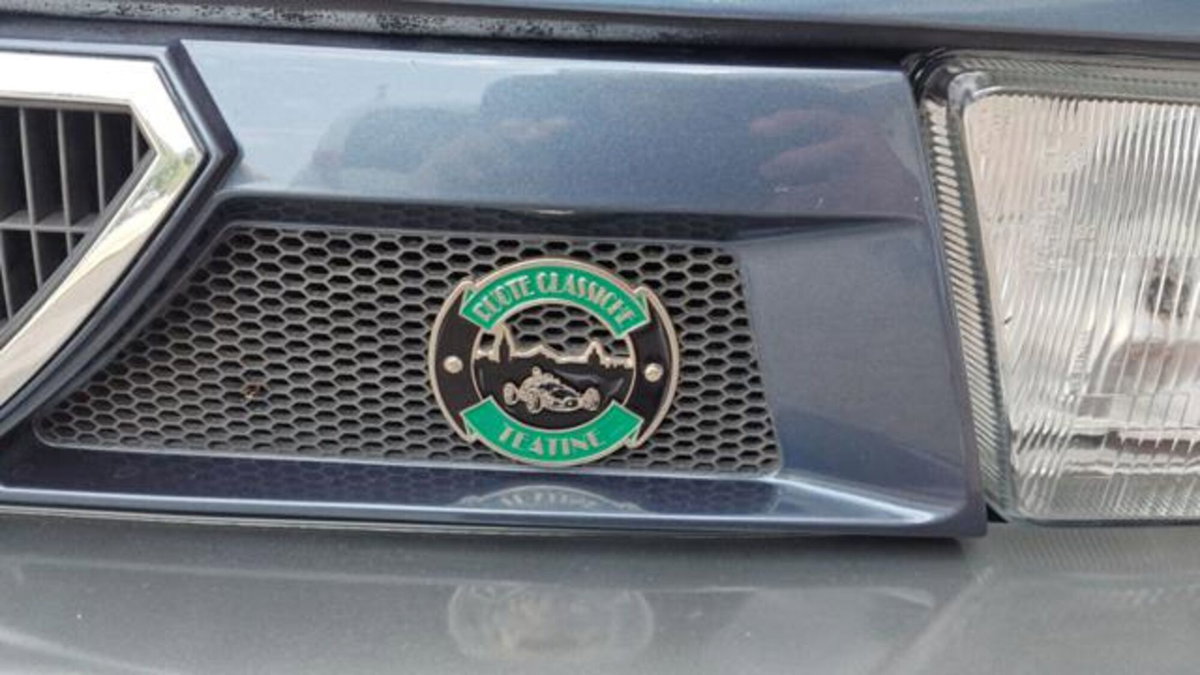 Alfa Romeo 75 1.6 (4)