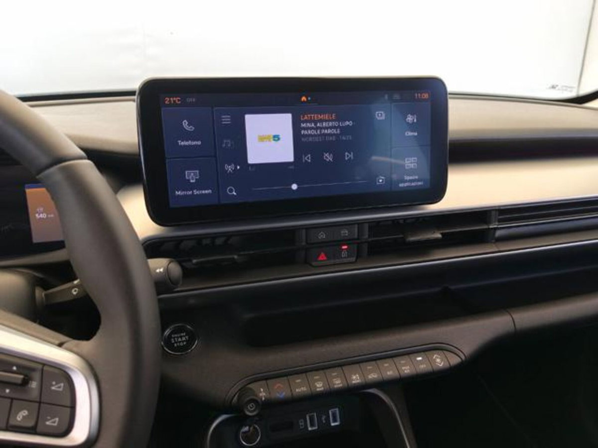 Jeep Avenger 1.2 turbo Summit fwd 100cv (14)