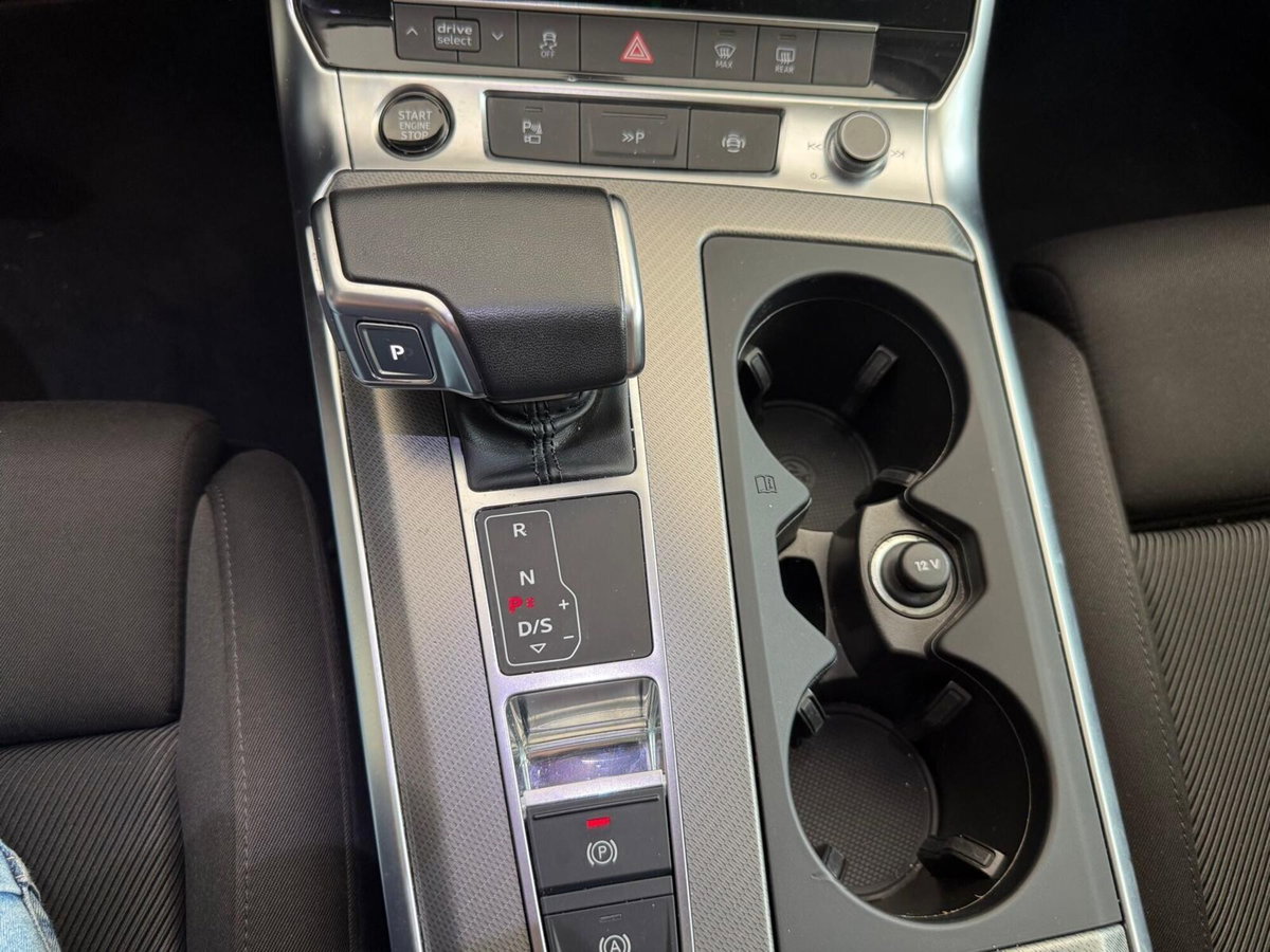 Audi A6 Avant 40 2.0 TDI quattro ultra S tronic Business (13)