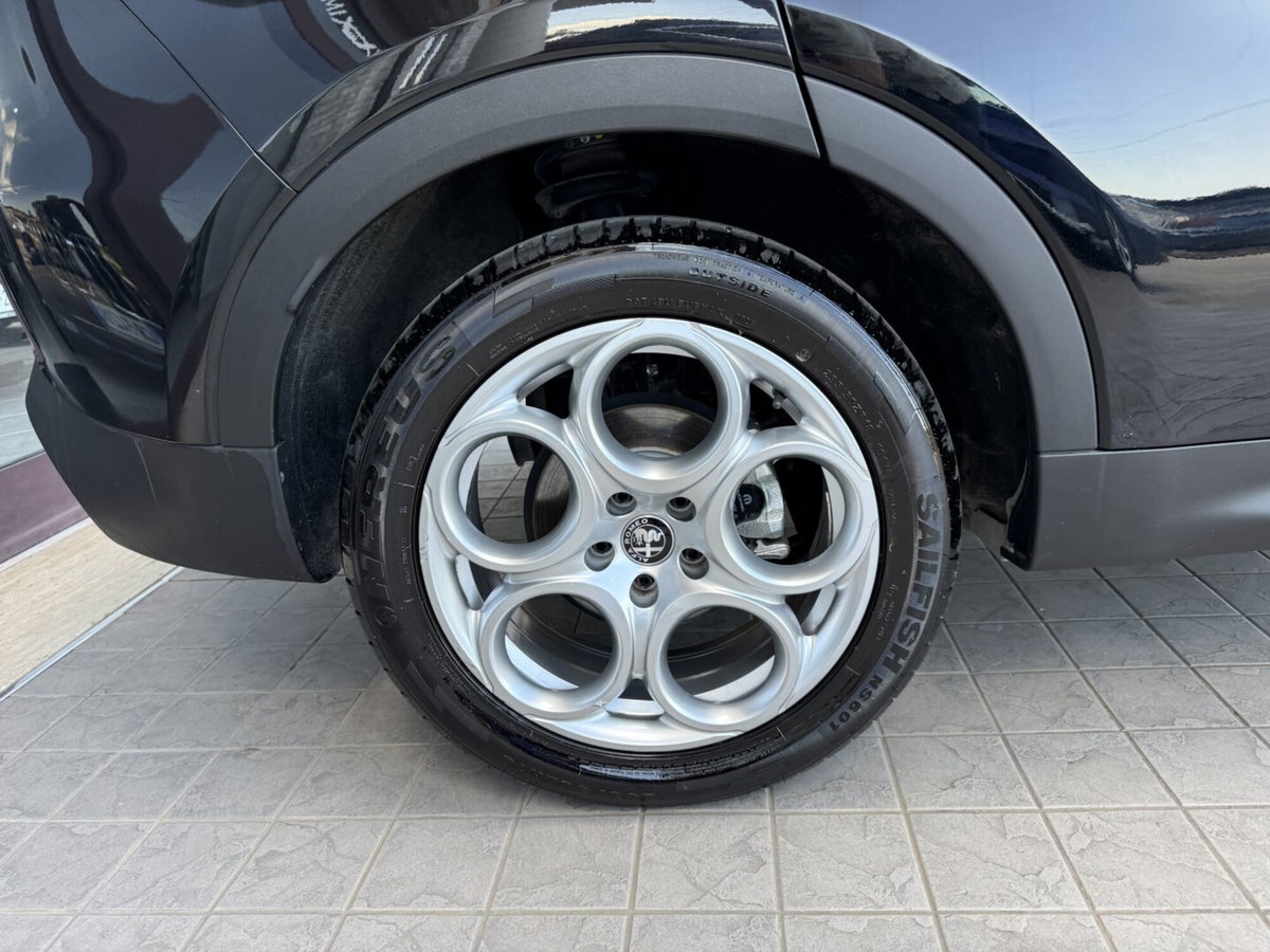 Alfa Romeo Tonale Tonale 1.5 130 CV MHEV TCT7 Super (10)