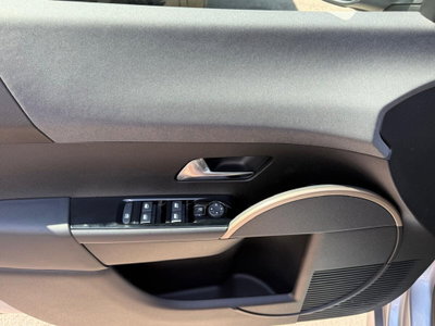 Lancia Ypsilon 1.2 mhev Edizione Limitata Cassina e-dct (9)