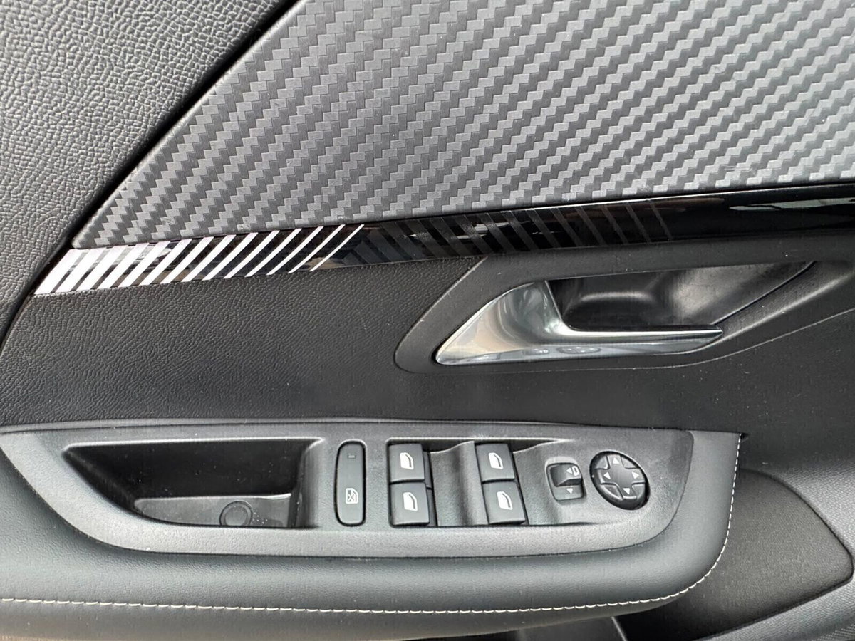 Peugeot 208 PureTech 100 Stop&Start 5 porte Allure (16)