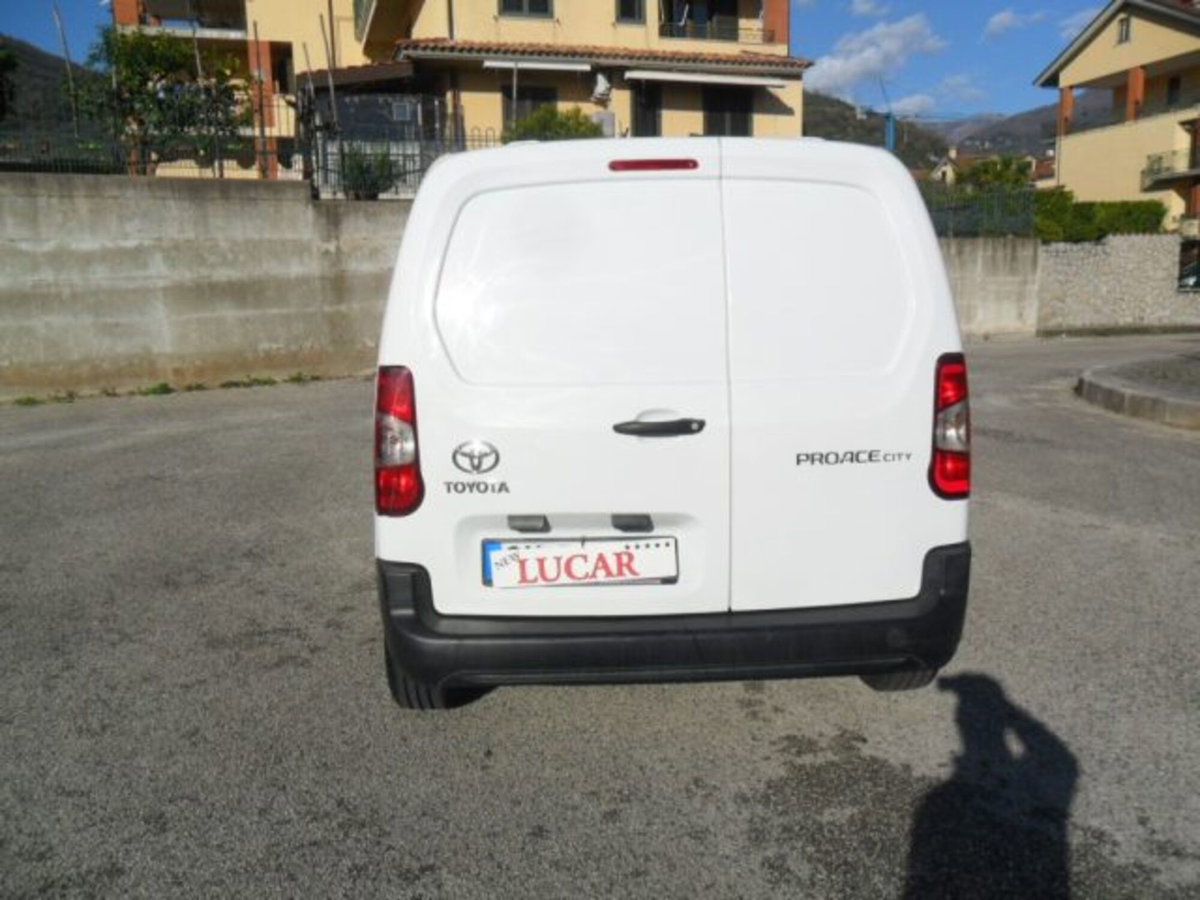 Toyota Proace City City 1.5D 100 CV S&S PC 5p. Comfort (5)