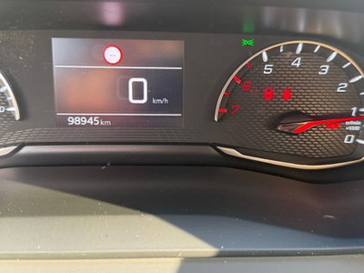 Peugeot 208 BlueHDi 100 Stop&Start 5 porte Allure Pack (7)