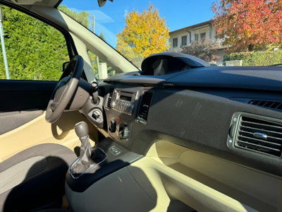 Lancia Musa Multijet Platino 100 (11)
