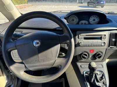 Lancia Musa Multijet Platino 100 (14)