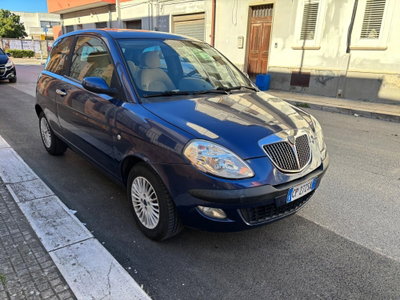 Lancia Ypsilon Multijet 16V Platino