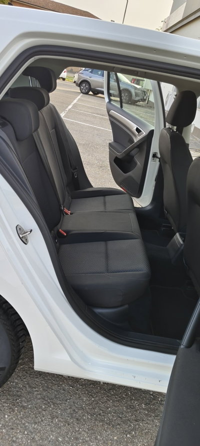 Volkswagen Golf 1.4 TGI 5p. Trendline BlueMotion (15)