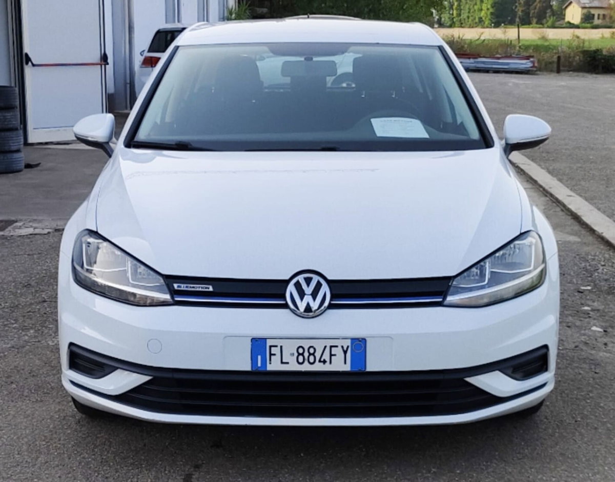 Volkswagen Golf 1.4 TGI 5p. Trendline BlueMotion (2)