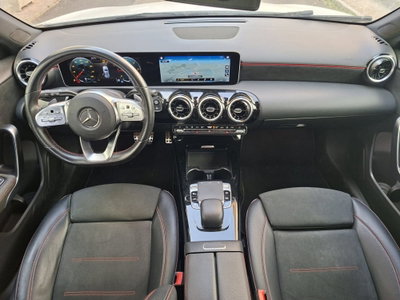 Mercedes-Benz Classe A 180 d Automatic Premium (13)