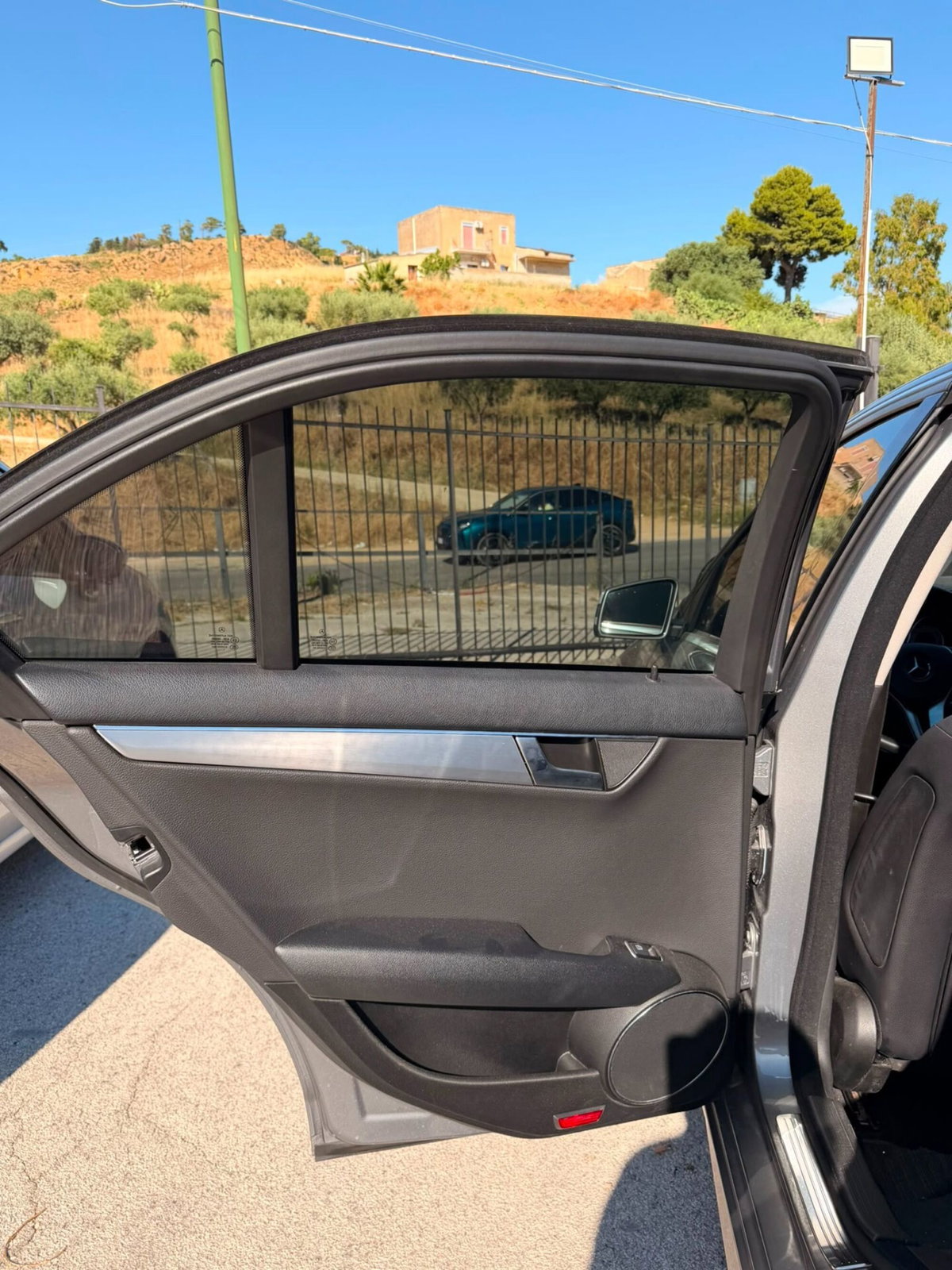 Mercedes-Benz Classe C 220 CDI BlueEFFICIENCY Avantgarde (11)