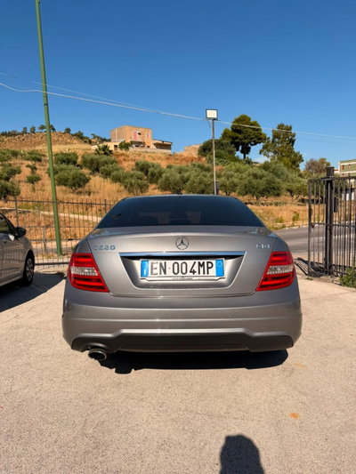 Mercedes-Benz Classe C 220 CDI BlueEFFICIENCY Avantgarde (6)