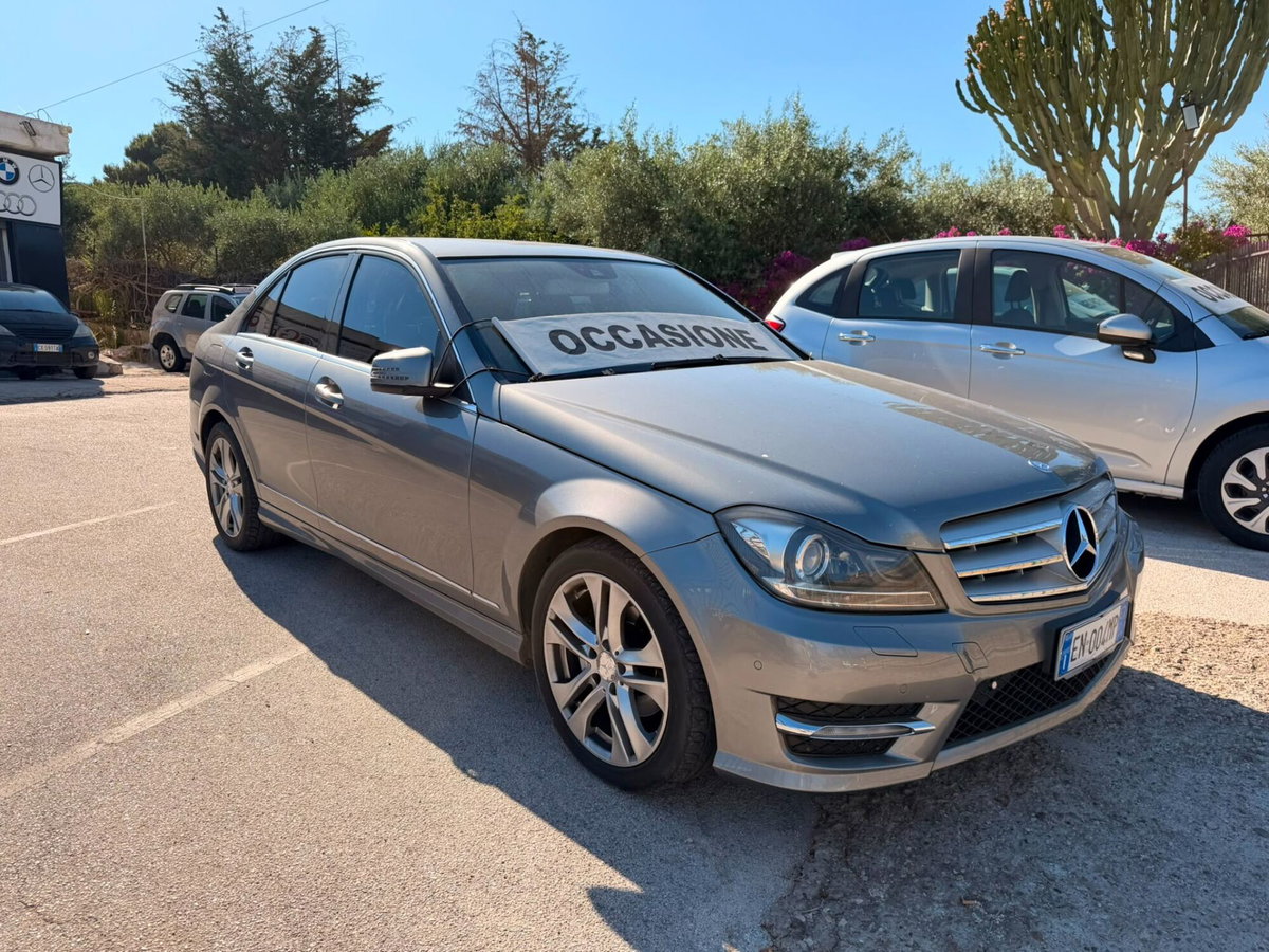 Mercedes-Benz Classe C 220 CDI BlueEFFICIENCY Avantgarde (7)