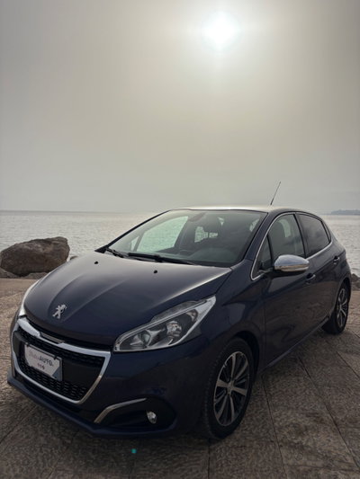 Peugeot 208 Turbo 110 EAT6 S&S 5 porte Allure usata