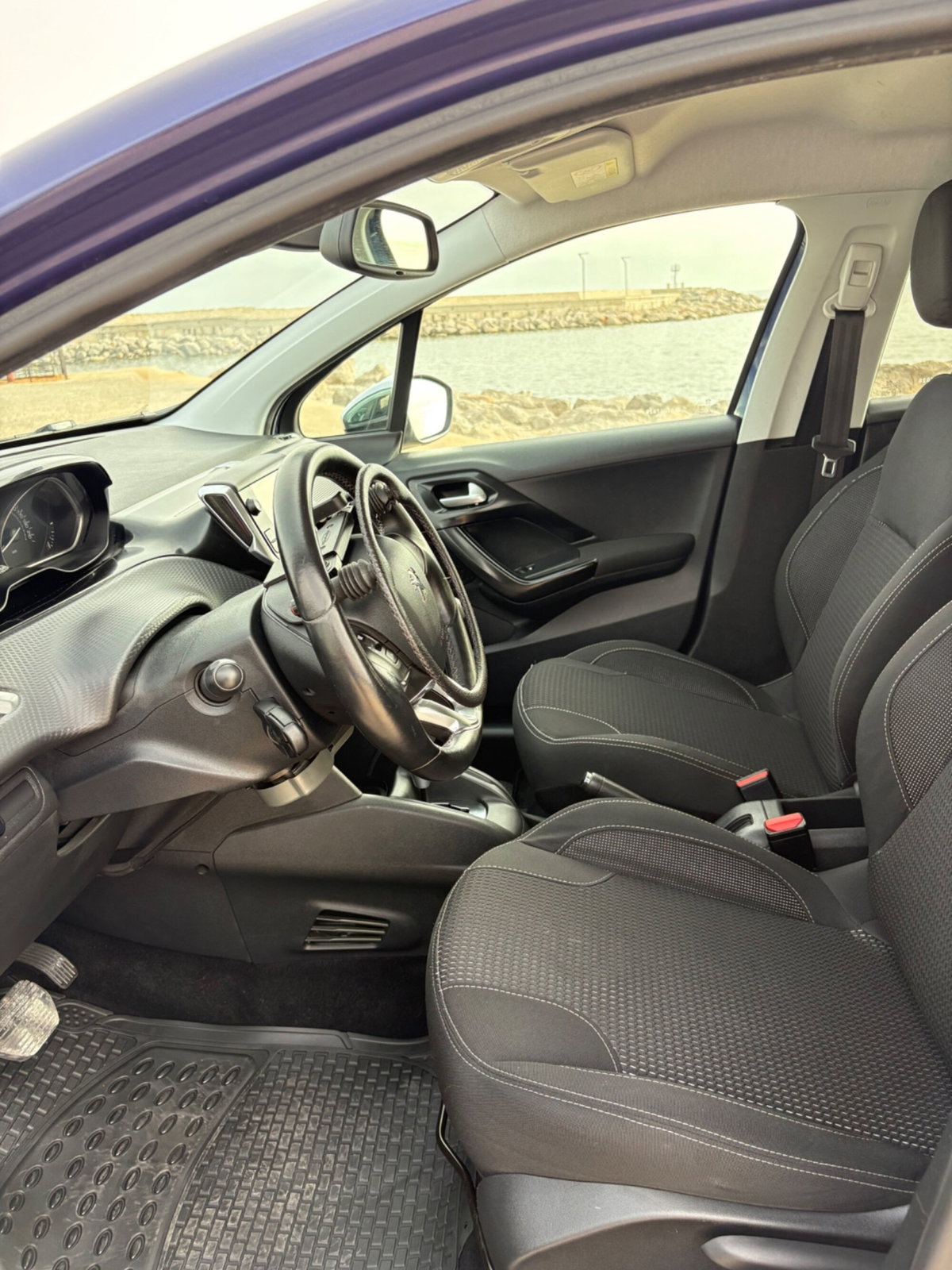 Peugeot 208 Turbo 110 EAT6 S&S 5 porte Allure (14)