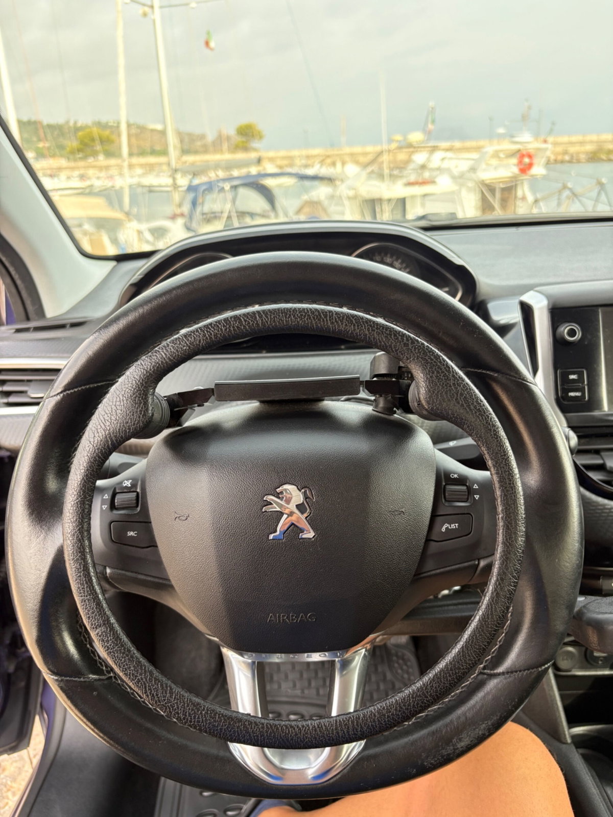 Peugeot 208 Turbo 110 EAT6 S&S 5 porte Allure (16)