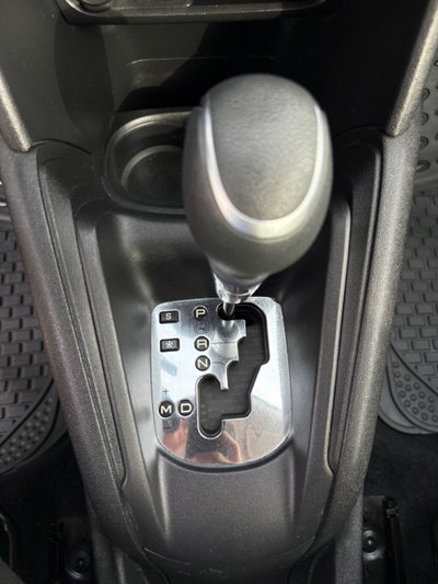 Peugeot 208 Turbo 110 EAT6 S&S 5 porte Allure (18)