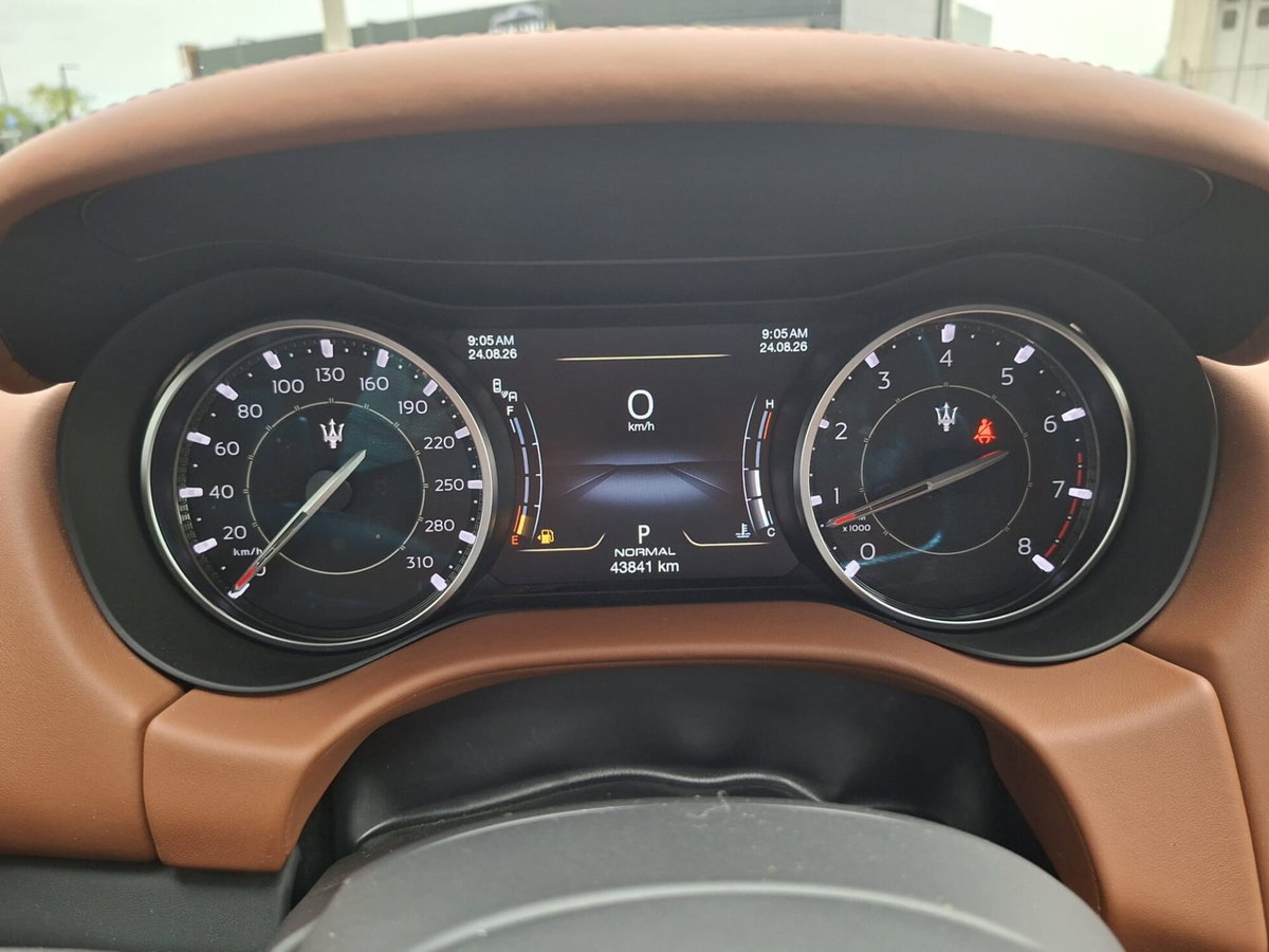 Maserati Ghibli Ghibli V6 Modena (12)