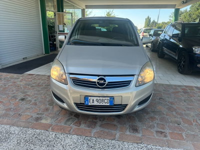 Opel Zafira 1.8 16V GPL-TECH Cosmo (2)
