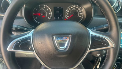 Dacia Duster 1.0 TCe 100 CV ECO-G 4x2 Comfort (17)