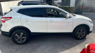 Nissan Qashqai 1.2 DIG-T Visia (4)