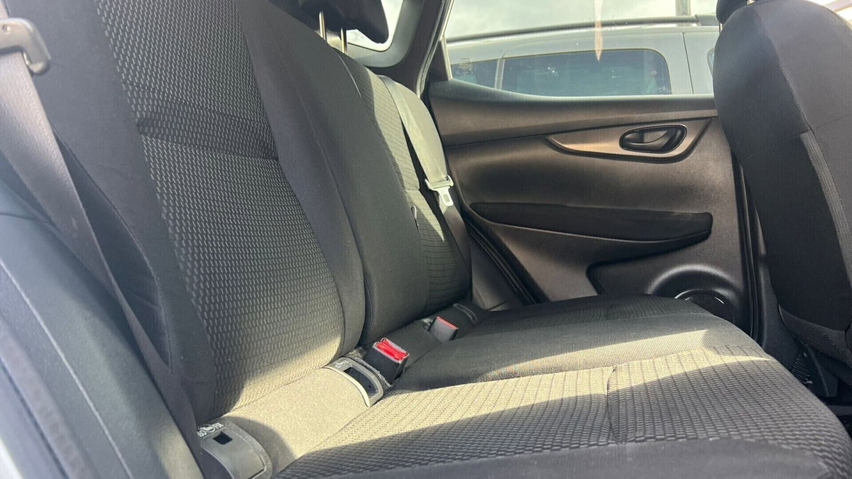 Nissan Qashqai 1.2 DIG-T Visia (8)