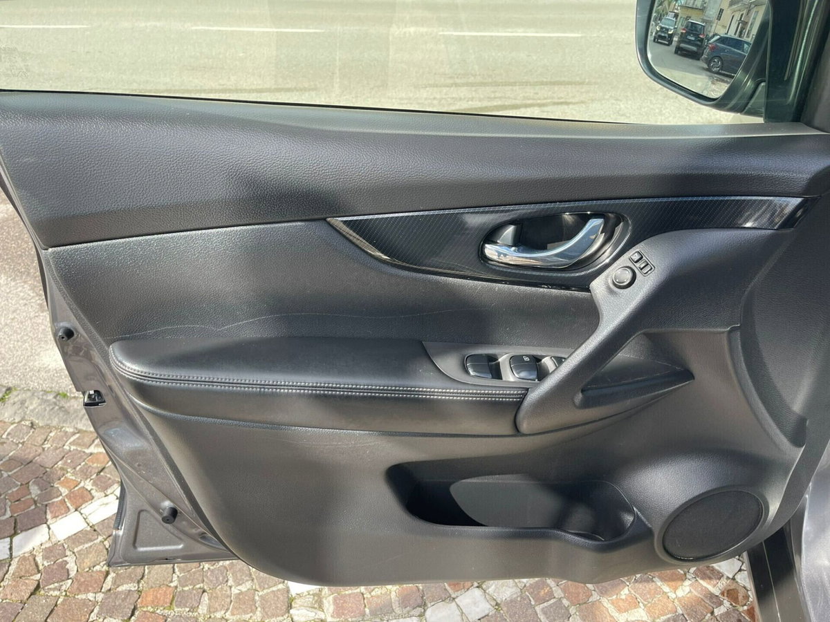 Nissan X-Trail dCi 150 2WD X-Tronic N-Connecta (13)