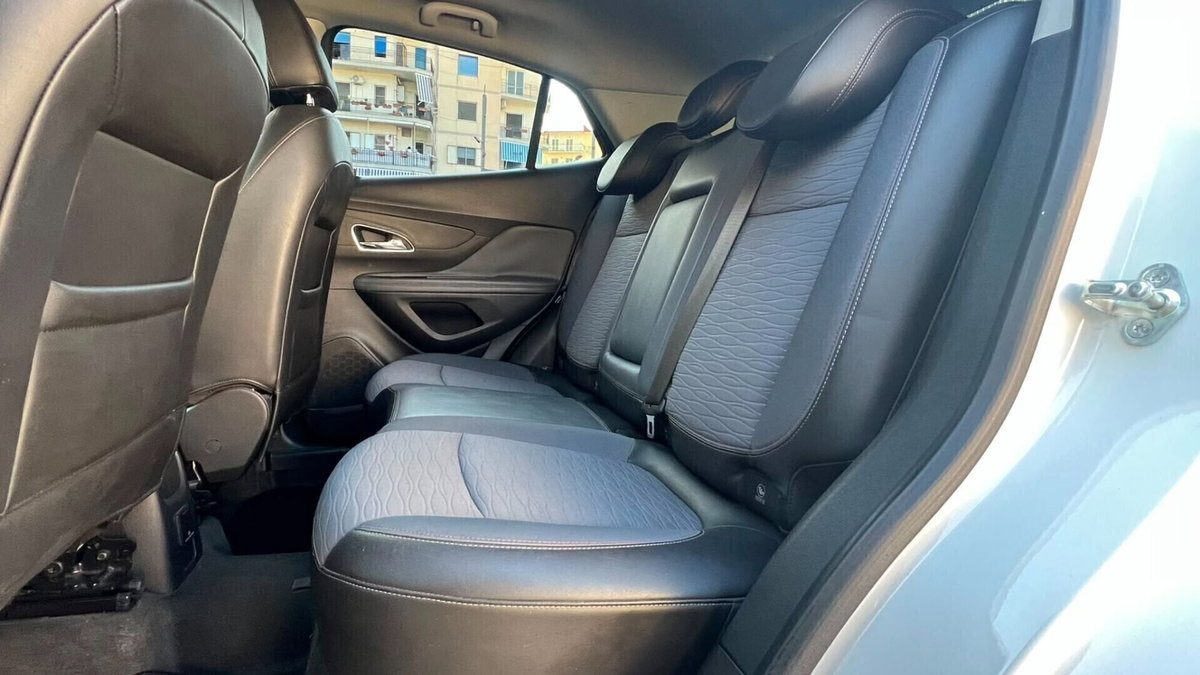 Opel Mokka 1.6 CDTI Ecotec 136CV 4x4 Start&Stop Cosmo b-Color (8)