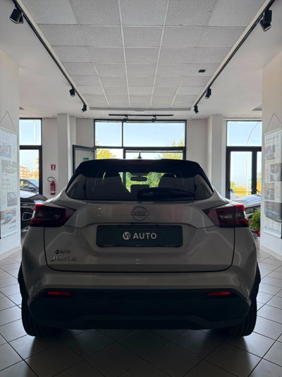 Nissan Juke 1.0 dig-t N-Connecta 114cv (4)