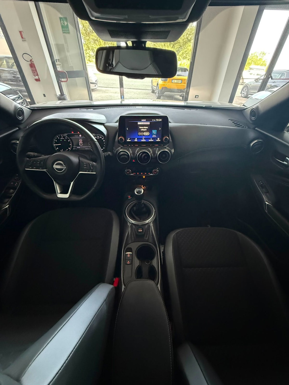 Nissan Juke 1.0 dig-t N-Connecta 114cv (8)
