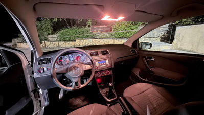 Volkswagen Polo 1.6 TDI DPF 5 porte Comfortline (15)