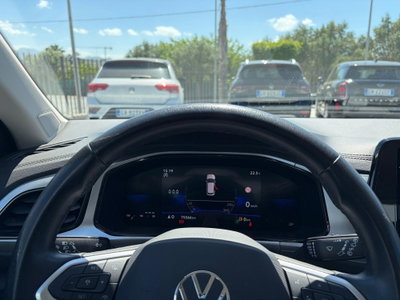 Volkswagen T-Roc 2.0 tdi Life 115cv (10)