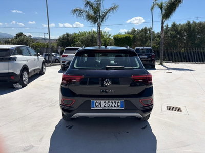 Volkswagen T-Roc 2.0 tdi Life 115cv (4)