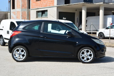Ford Ka 1.2 8V 69CV Titanium (12)