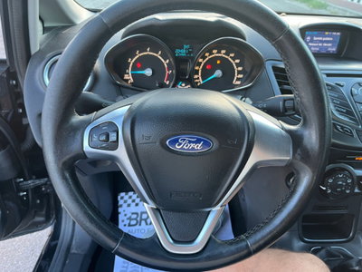 Ford Fiesta 1.4 5p. Bz.- GPL Titanium (12)